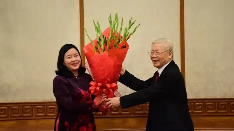 Bà Bùi Thị Minh Hoài
