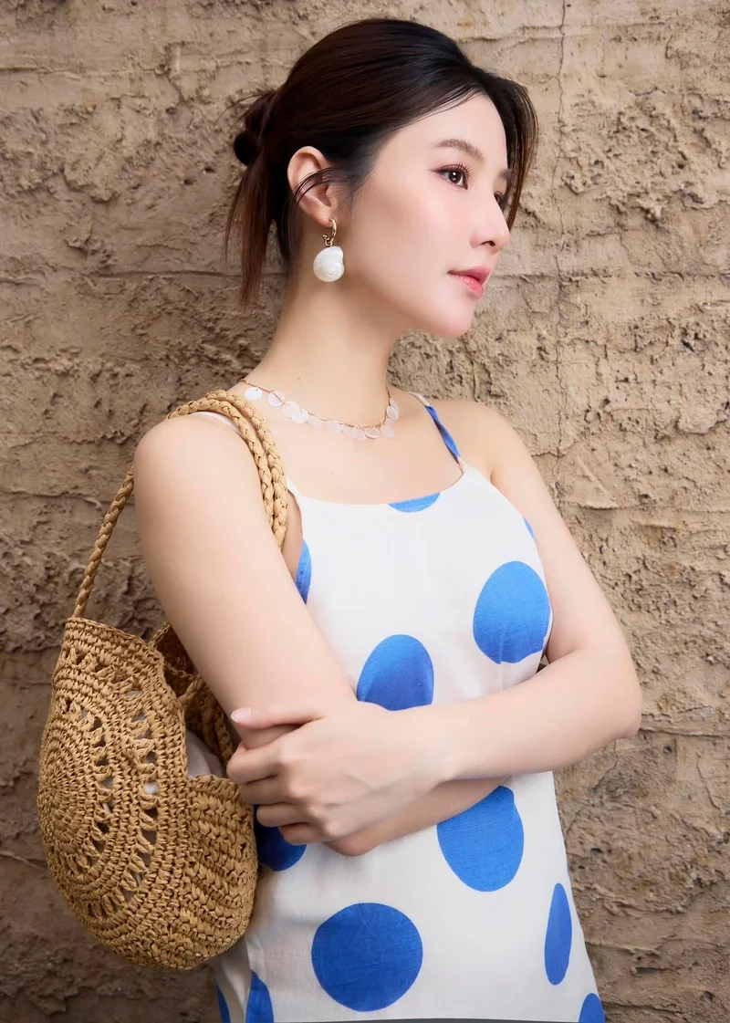 Bạn có tò mò diễm my 9x sinh năm bao nhiêu không