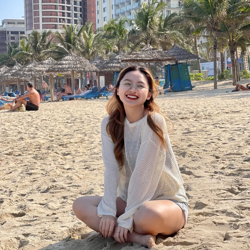 Đặng Thu Hà outfit style cá tính khiến fan mê mẩn