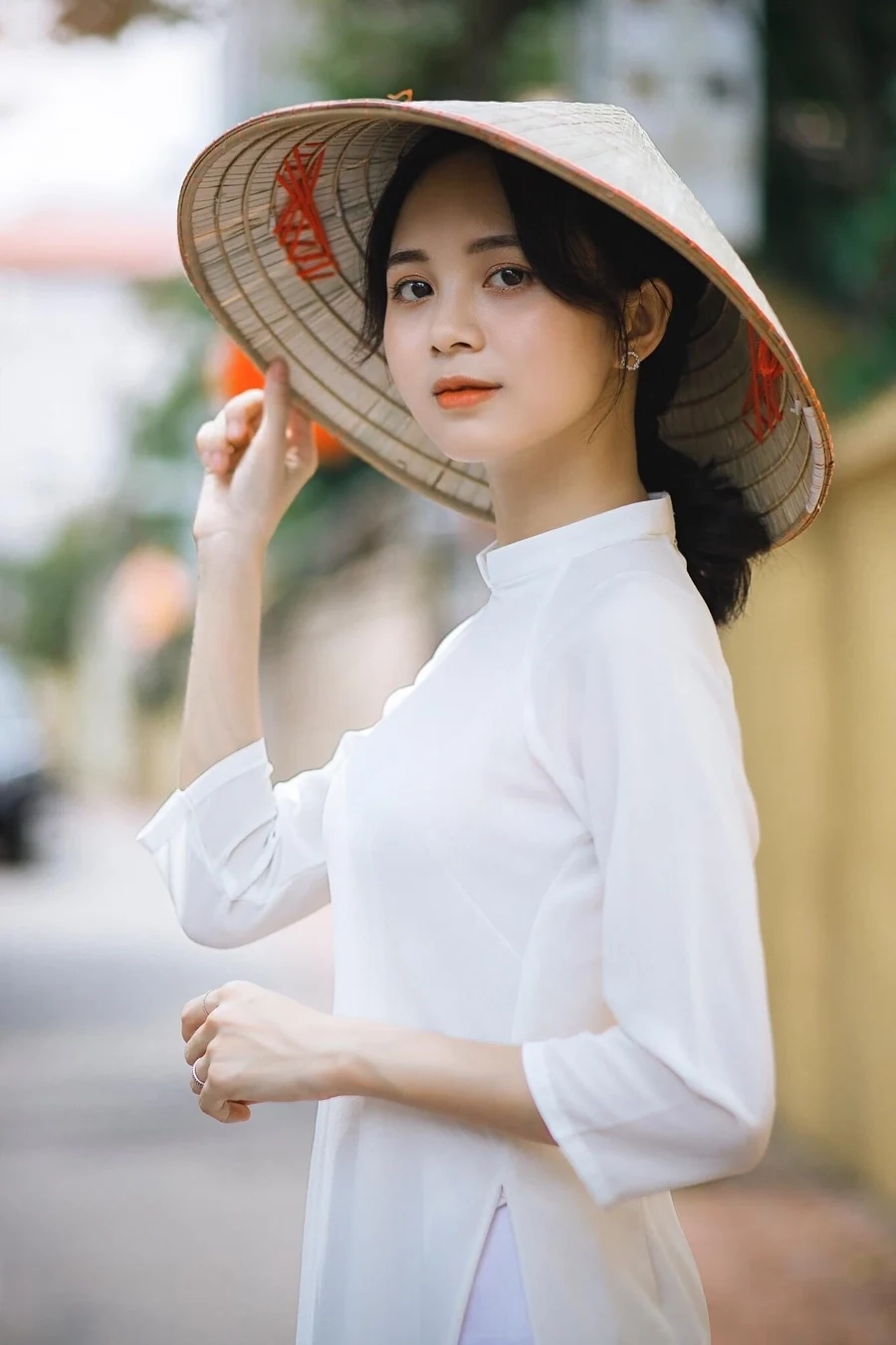 Gái xinh 2022 luôn tạo ấn tượng với phong cách hiện đại