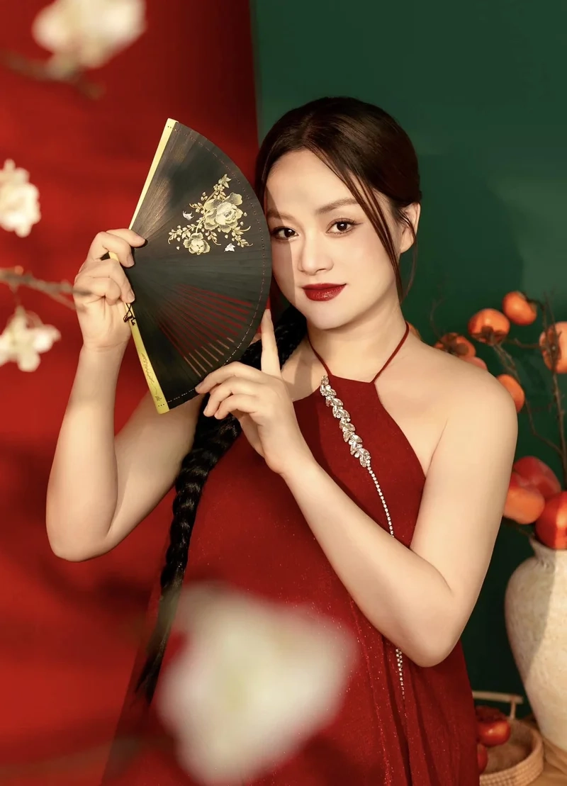 Lan Phương mang thai, những khoảnh khắc hạnh phúc bên gia đình