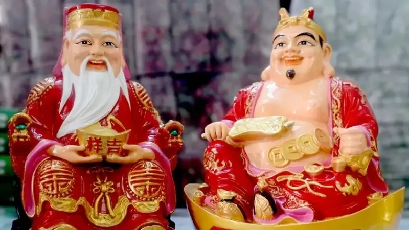 Mơ thấy Ông Thần Tài vào nhà người khác